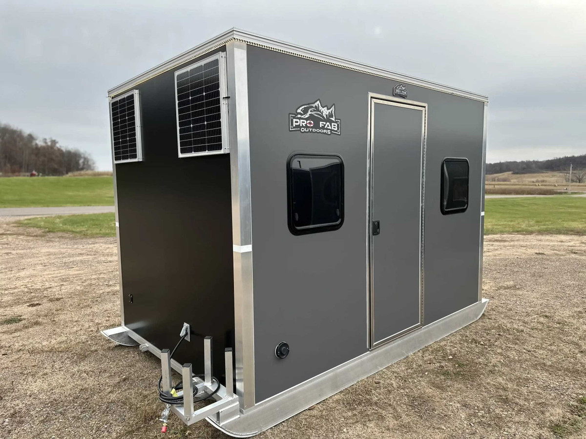 6.6’ x 10’ Three Window Skid House Pro Fab Outdoors