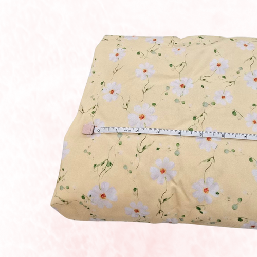 Daisy Vines Y 100% Cotton Fabric (sold by half yards)