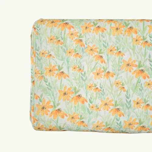 Beth's Exclusive Wild Daisy on Mini Poly Swiss Dot (sold by half yards)