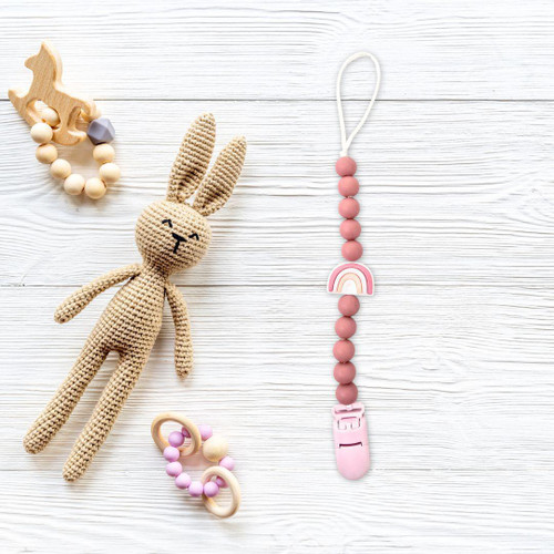 Light Purple Rainbow Nippy Clip