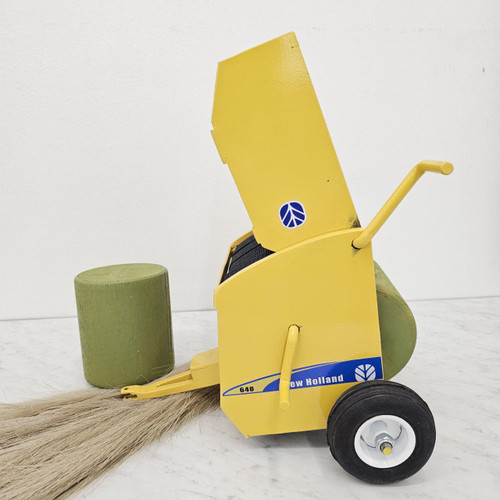 New Holland Baler; Mission Toys