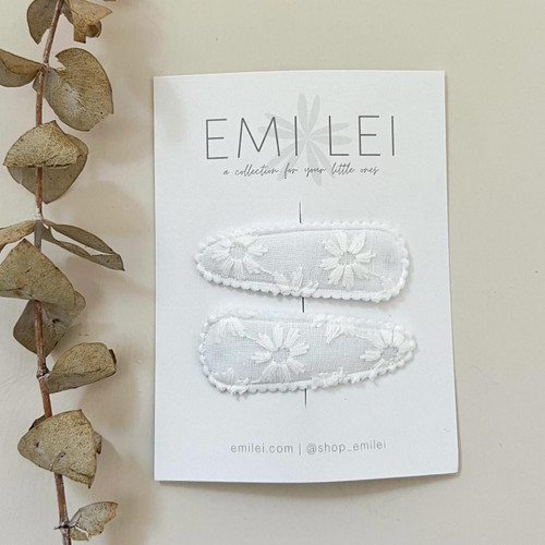 White Floral Fabric Barrettes- 2pc