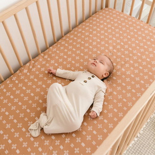 Kendi Crib Sheet (Copper Dash)