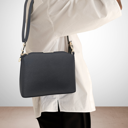 Women Shoulder Bag~ Brown
