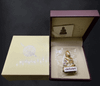 Nirantarai Buddha amulet, Royal Thai Police, bronze material (for the general public), Wat Bowonniwet Vihara, year 2012, with original box and certificate.