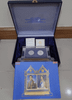 A set of commemorative coins celebrating the friendship between the Thai royal family and the British royal family (polished silver) 1996, with box, book, and certificate.