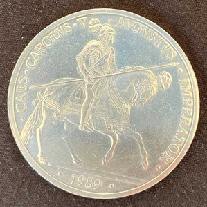 1989 Spain 5 ECU, Carolus V Imperator Silver Proof Orginal Wodden Box physical World Coins 