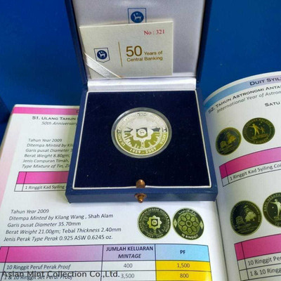2009 - Proof silver coin 50th BNM physical World Coins 