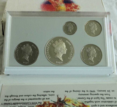 1989 - 5 COIN PROOF YEAR SET WITH SILVER $1 - complete physical World Coins New Zealand Mint