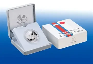 60th Anni. of Friendship, Japan & Cambodia SIlver Coins, Angkor Wat, 2013 (a)
