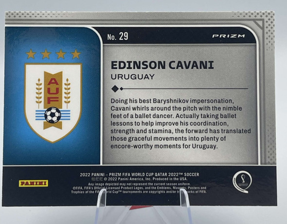 Edinson Cavani National Pride #29 – 2022 Panini Prizm FIFA World Cup