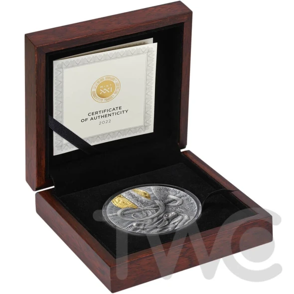 Green Mamba Wildlife in the Moonlight 2 oz Silver Coin 5$ Niue 2022