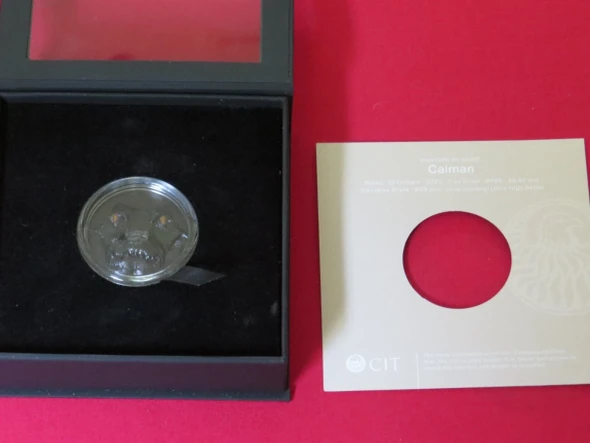 2023 PALAU - SILVER COIN - $10 HUNTERS BY NIGHT - CAIMAN - 2 OUNCES