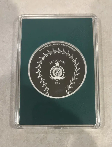 2024 Niue Agoro Mint MLB Trading Card Coins 1 Oz - Royce Lewis #089/500