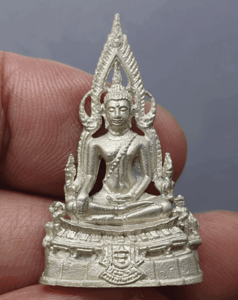 Phra Buddha Chinnarat bell, Mala Biang model, first and only model, silver, large print, Phra Sri Rattana Mahathat Temple, year 1977, popular, rare, with original case.