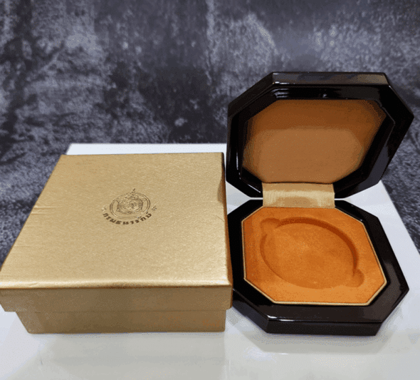 Coin box, empty box, contains 1 coin hole, octagonal cube shape, from the Treasury Department, wooden box, good condition, with outer box