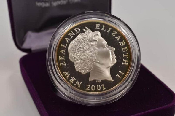 2001 - New Zealand Silver $5 Proof Coin - Royal Visit