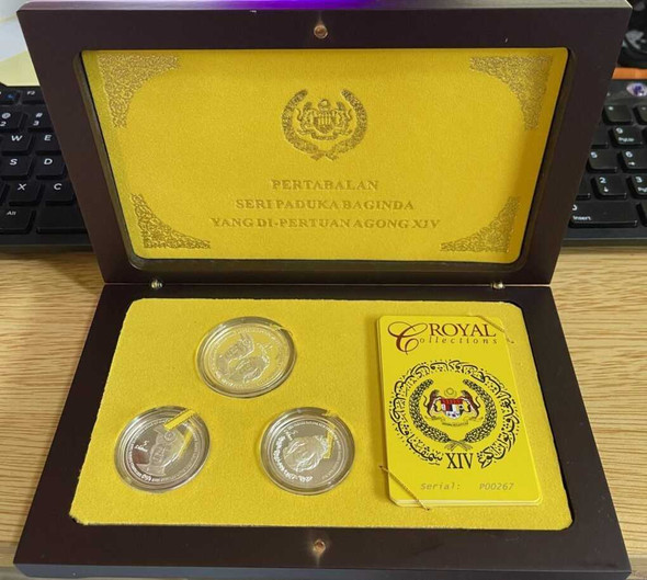 2012 - 3 pcs Coin Pertabalan Agong XIV Pure Silver 999 Collectible physical Coin Sets 