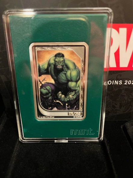 2023 Niue Marvel Trading Coins Hulk 175/250