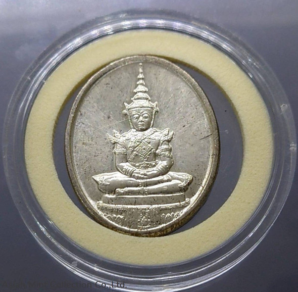 1982 - The Emerald Buddha - Silver Medal, In Summer season, (there is royal faith on the back)