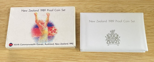 1989 - 5 COIN PROOF YEAR SET WITH SILVER $1 - complete