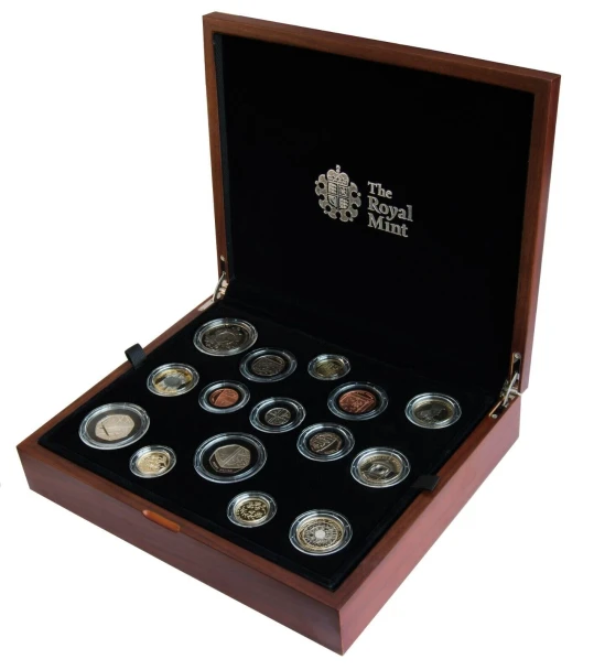 2014 ROYAL MINT UNITED KINGDOM PROOF COIN SET - PREMIUM COIN COLLECTION