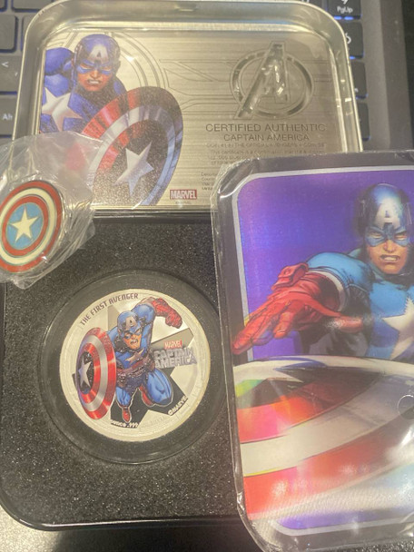 2014 Captain America .999 Proof Silver Coin +Metal Pin & Tin NZ Mint Fiji *RARE*