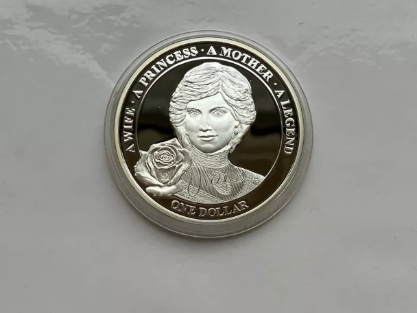 2011 - NIUE ISLAND, 1 DOLLAR LADY DIANA