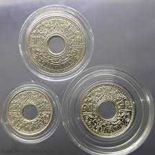 1941-2442 Silver coin with holes, complete set 5-10-20 satang physical Coin Sets 