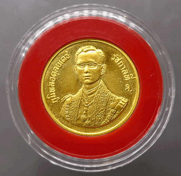 6000 baht gold coin (weight 1 baht) commemorating the 60th anniversary of the reign of King Rama IX, 1987, a rare occasion, limited production