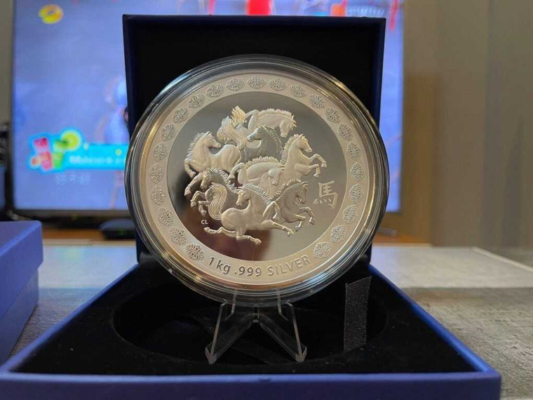 2002 Australia $30 By Royal Australia Mint-RAM Year of the Horse Coin 1-Kilo Silver Proof Coin physical Kilo Coins 
