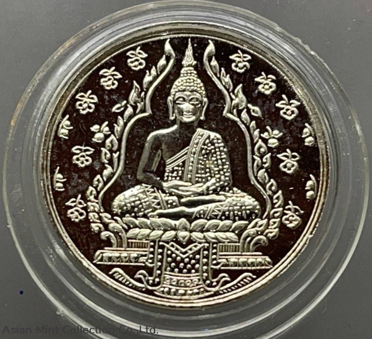 2004 - The Emerald Buddha- Silver polished coin, Series 2 of The Temple of the Emerald Buddha,