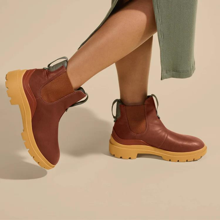 Olukai Women's Hehi Waterproof Chelsea Boots - Fox / Hunter