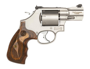 Smith & Wesson 686 357 Magnum - 2.5" Barrel - Stainless / Wood - 7 Shot - 022188703467