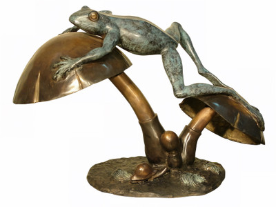 Frog Resting on Mushrooms - 20"