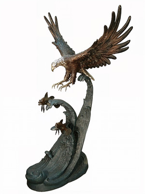 Swooping Eagle Catching Fish - 58" Design