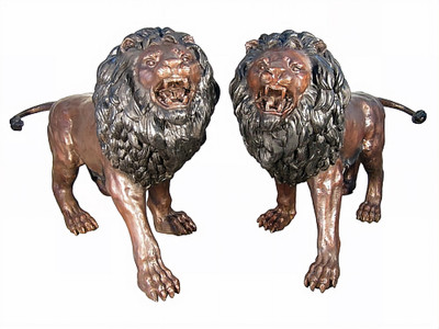 Roaring Lions, Left & Right Pair