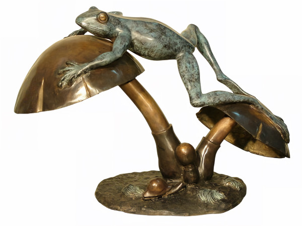 Frog Resting on Mushrooms - 20"