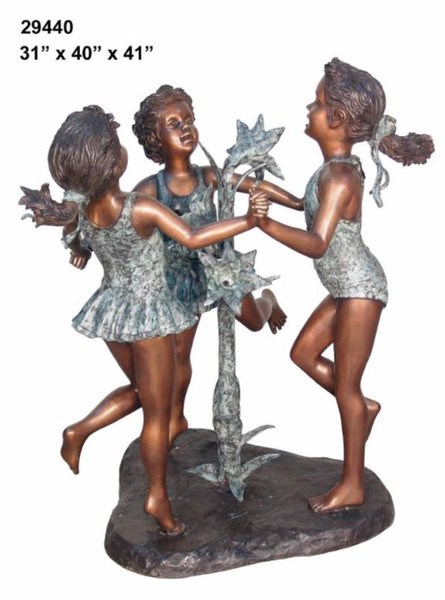 Young Girls Playing in the Flowers Fountain