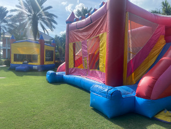 Funhouse Inflatable bounce house with slides, jumps, and obstacles — great for kids’ parties, school events, and community festivals.