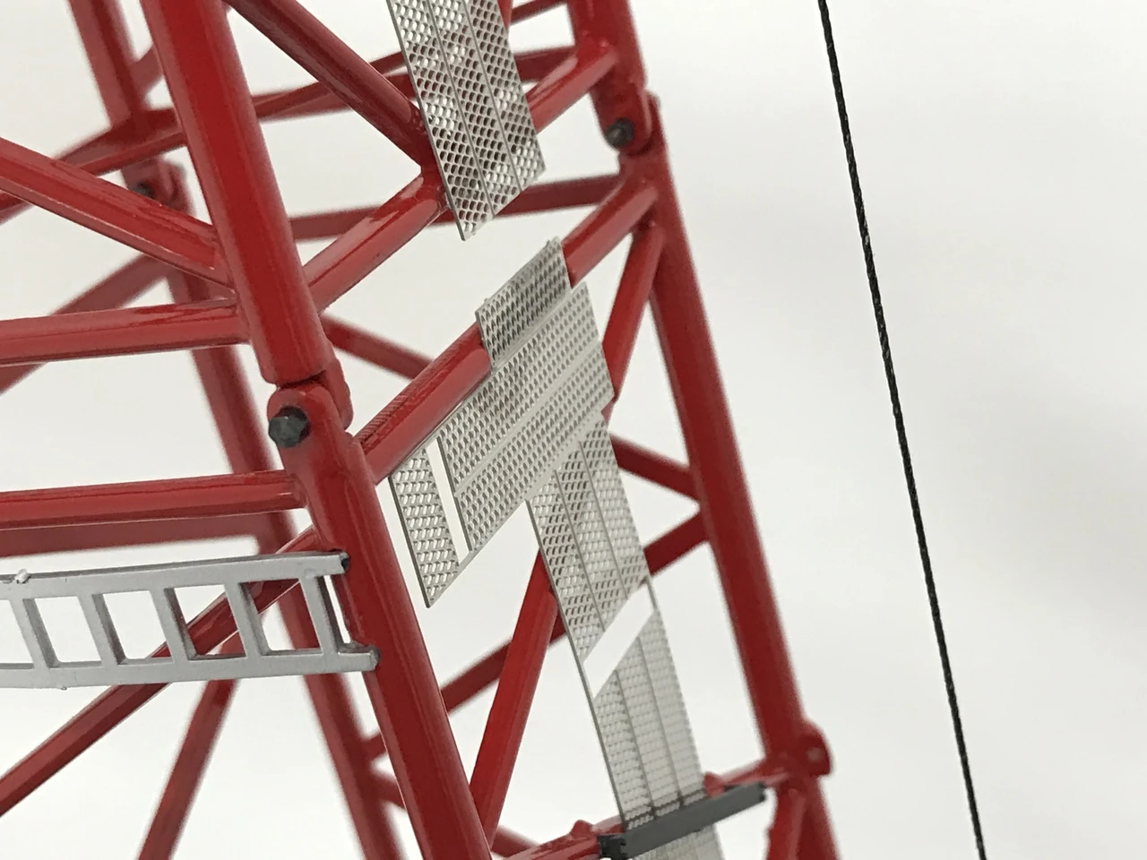 Manitowoc MLC650 Lattice-Boom Crawler Crane with VPC™ - alternate view 13