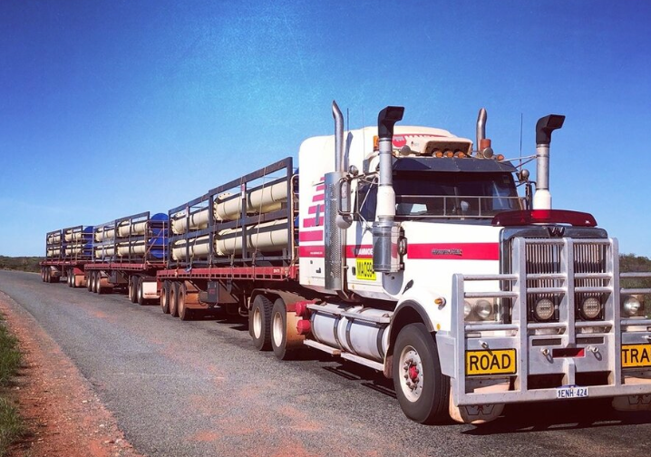 150 diecast scale model of Kenworth C509 Truck MAMMOET Combo