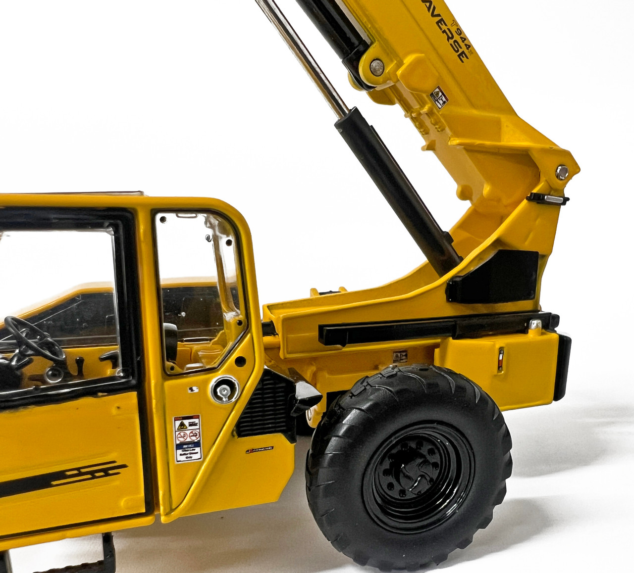 Pettibone T944X Traverse Telehandler 1/50 Scale Diecast Model