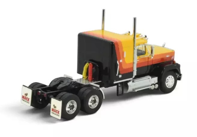 Mack Superliner Tractor - Orange & Red (TEK89357)