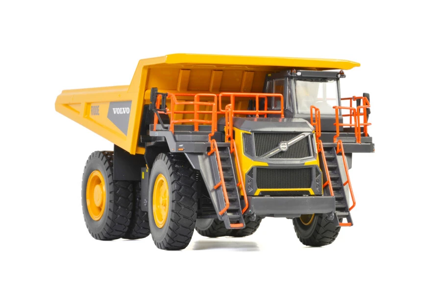 Volvo R100E Dump Truck (WSI61-2003)