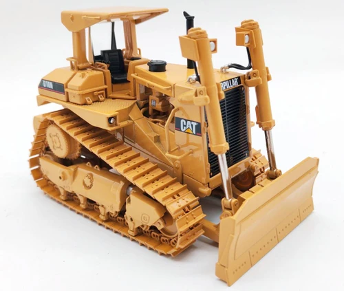 Caterpillar D10N Dozer with C-Blade and Rear Push Block – 1:48
