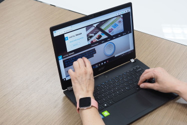 Acer TravelMate P648-G3-M-52C2 - 14" - Core i5 7200U - 8 GB RAM / 256 GB SSD  Acer TravelMate P648-G3-M-52C2 - 14" - Core i5 7200U - 8 GB RAM / 256 GB SSD