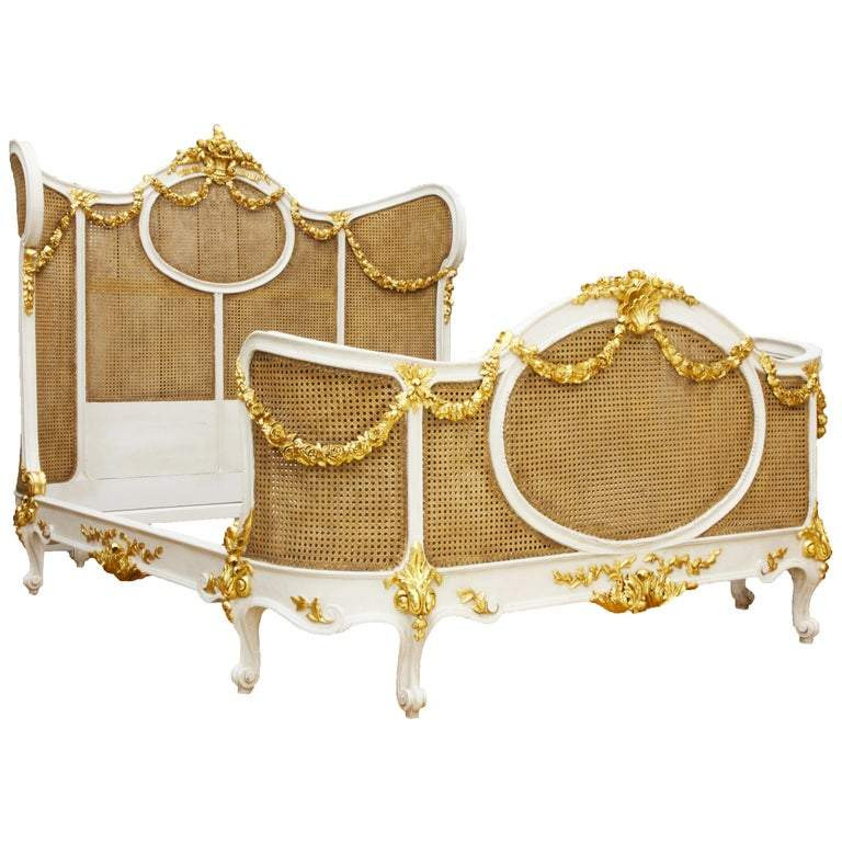 Gold Rattan Bed, Cottage style