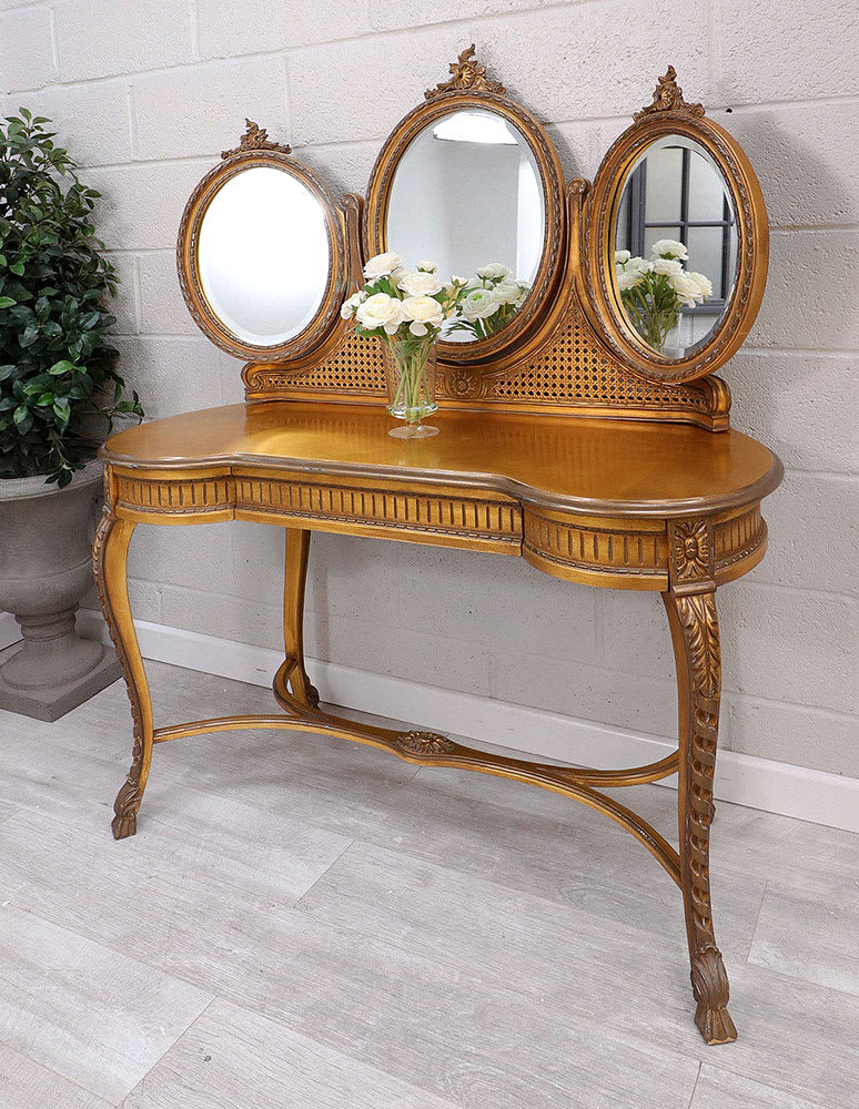 brown dressing table with mirror Men's Exotic Crocodile Dress Belt