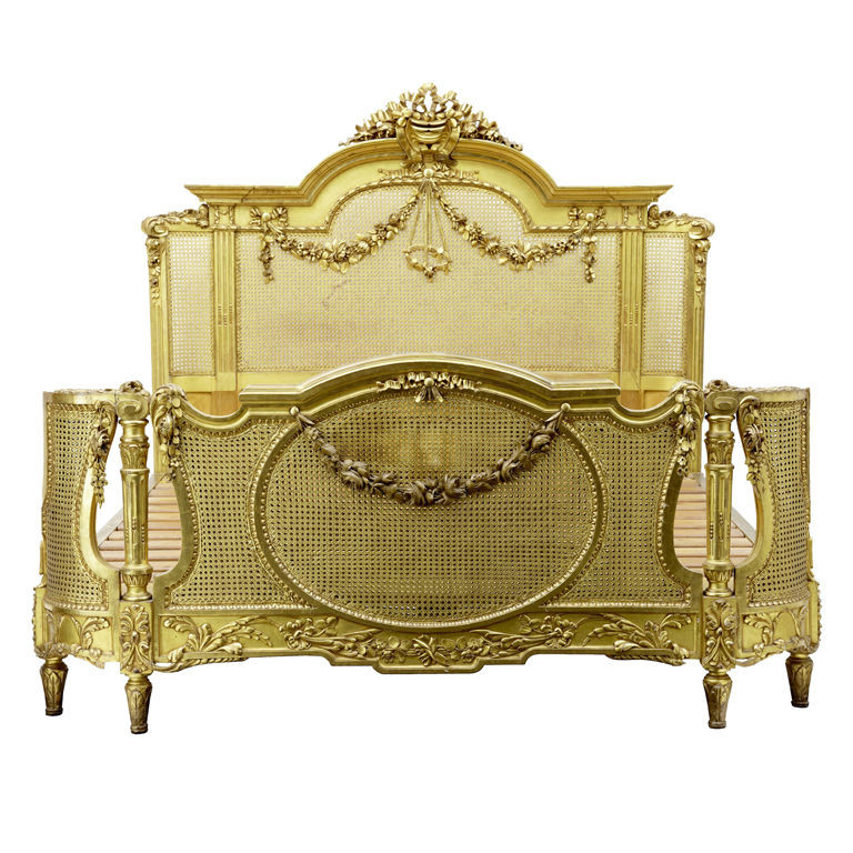 Gold Rattan Bed, Cottage style